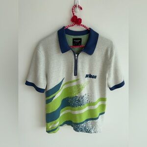 Abercrombie & Fitch ladies polo top
Small